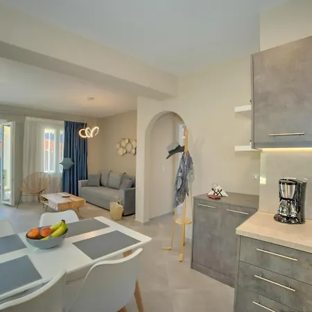 Corali Suites Andros Batsi  Exterior photo
