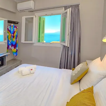 Corali Suites Andros Batsi  Room photo